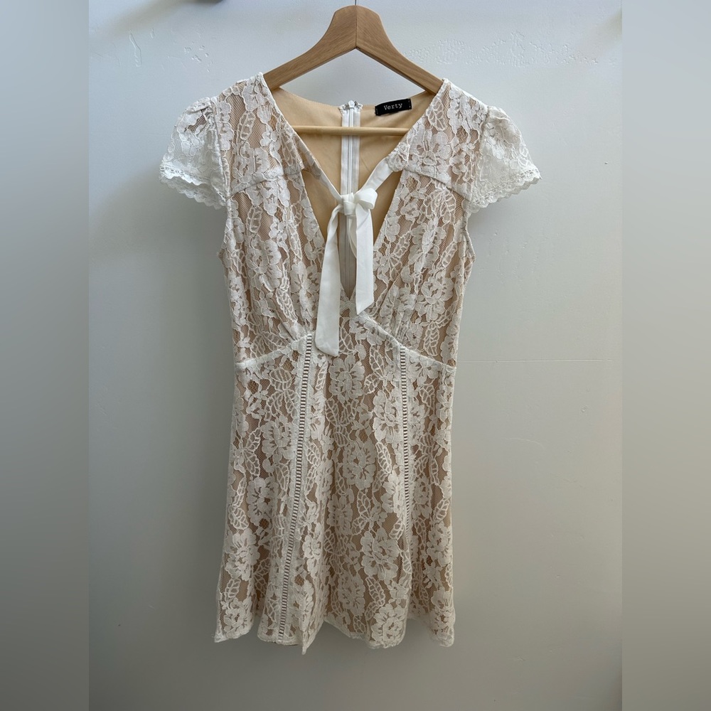 Lace dress